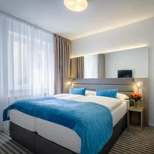 White Lion 4* Praha